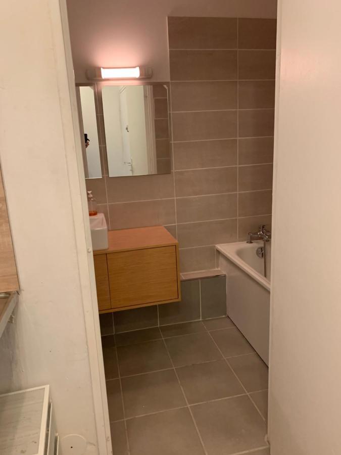 Nimes Studio Les Lavandes Parking Securise Apartment Exterior foto